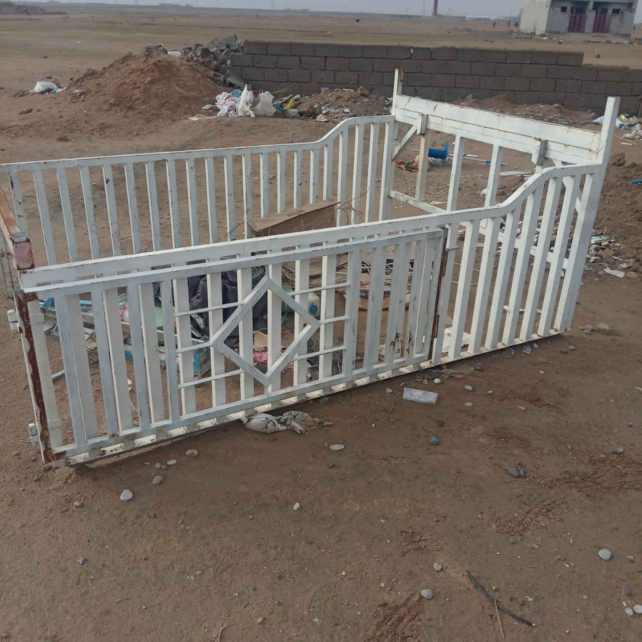 سلام عليكم كيه بنكو للبيع موديل94كير اكسل شاصي محرك شرط رقم صلاح الدين فحص  راعيها ما اندله   ابيع هيج بيها سنويه   السعر 25رقم الهاتف ***********  مكلف بل نشر اتصل ع صاحبها
