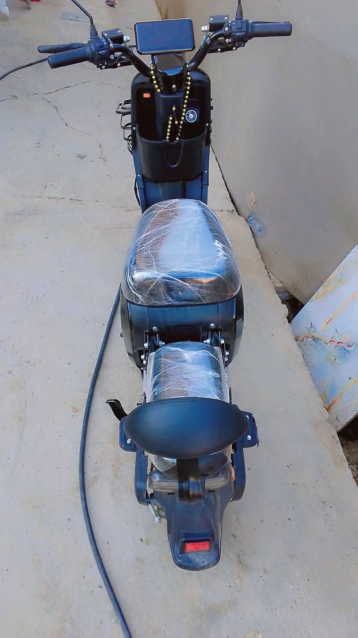 دراجه شحن للبيع كسر فلين بيه الاشاره مكسوره 550 مكانه حله رقمي ***********
