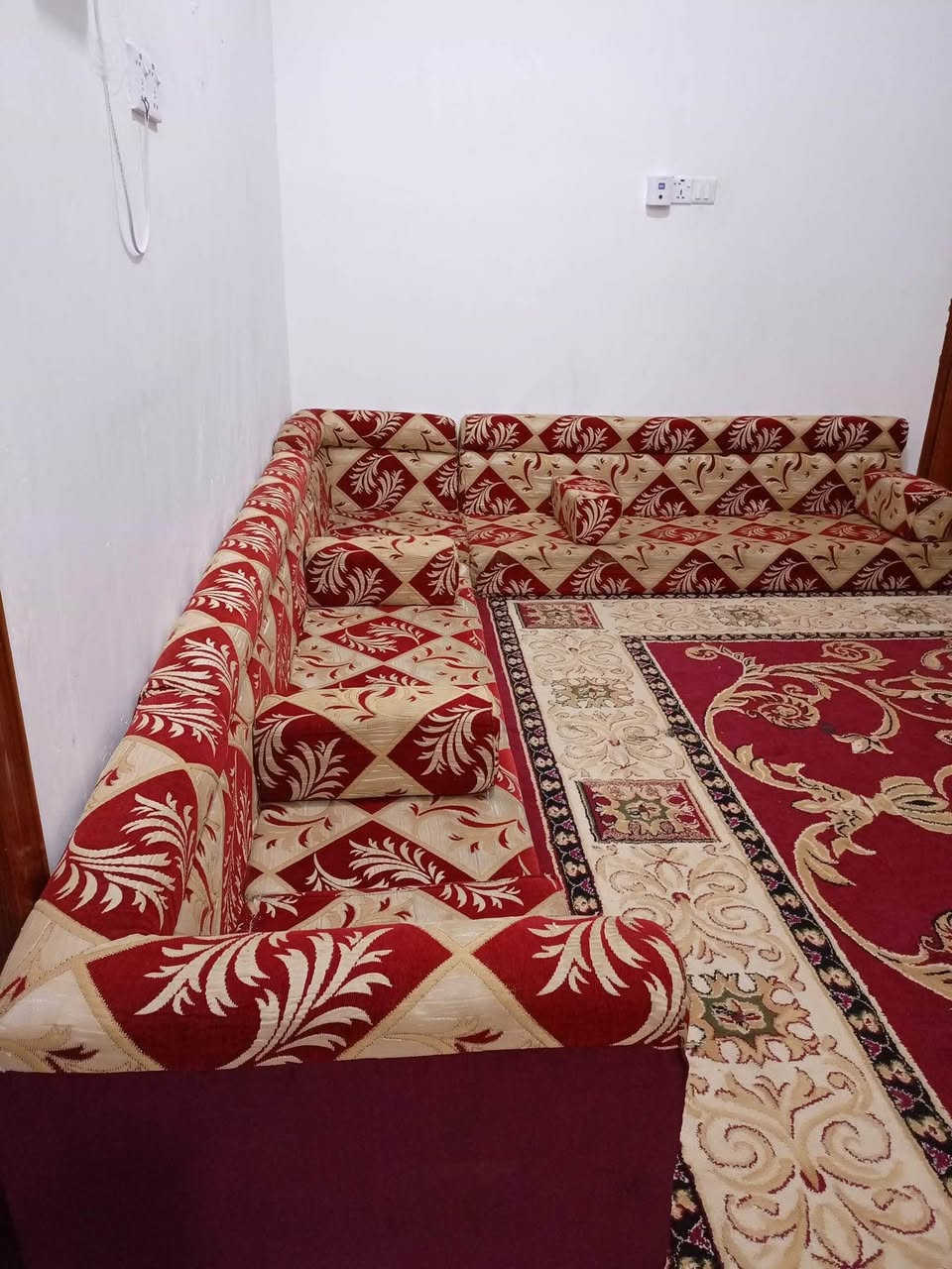 جلسه عربيه تكمه نضيفه ١٦متر سعرهه ١٥٠بيه مجال مكانه سماوه ام العصافير  شقق السماوا, المثنى


**إذا كنت صاحب هذا الإعلان وتريد حذفه لأي سبب، رجاءا أرسل رسالة إلى الدعم الفني**