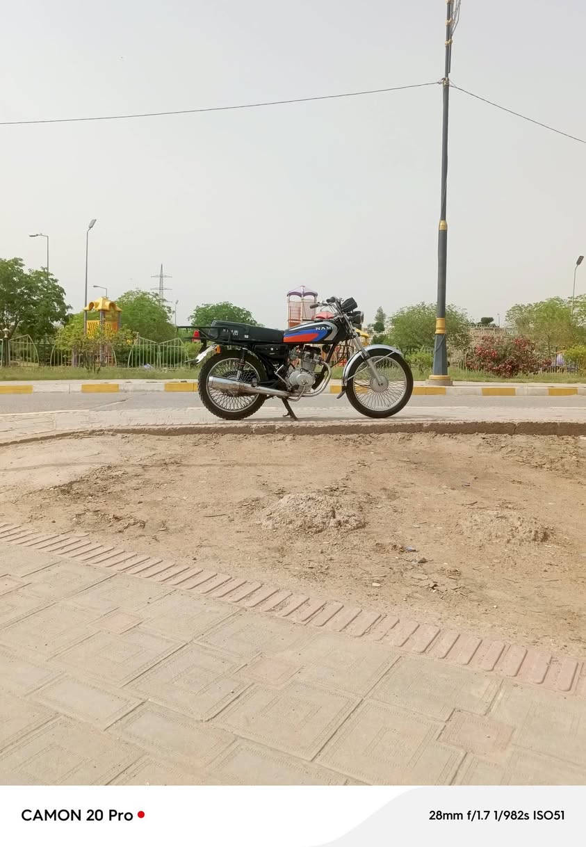 السلام عليكم دراجه تايكر للبيع موديل 2020اوراق سكنر دراجه جاهزه من كلشي ربع مذب عليها سعرر 500وبيها مجال مكاني حله مركز متواجد على فيس رقم تليفون *********** بي واتساب

