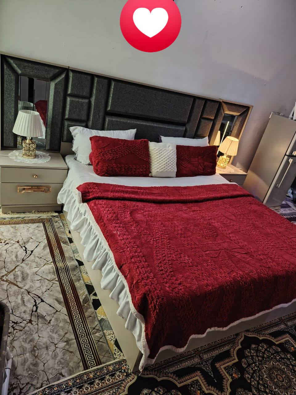 غرفه تركي نظيفه مستعمله 4 أشهر فقط للتواصل ***********
