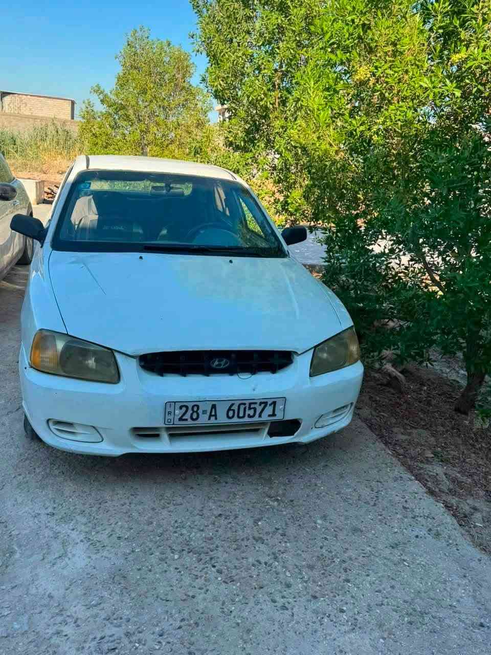 للبيع اكسنت ٢٠٠١ سياره مال عمل  تحويل ثاني يوم رقمها نكليزي ٢٠ وبيها مجال ***********
