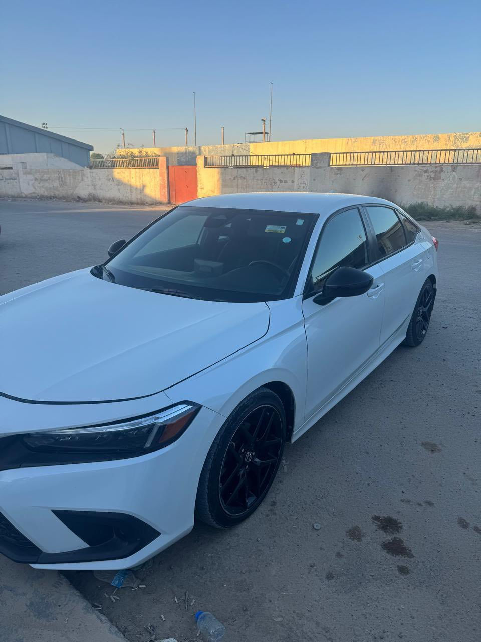 السلام عليكم هوندا سيفك سبورت بدون رقم بنزين محرك2000 صبغ بنيد وجاملغ بارد فقط بصمه جلد تشغيل عن بعد  السعر125 بيع فقط مكاني سامراء***********
