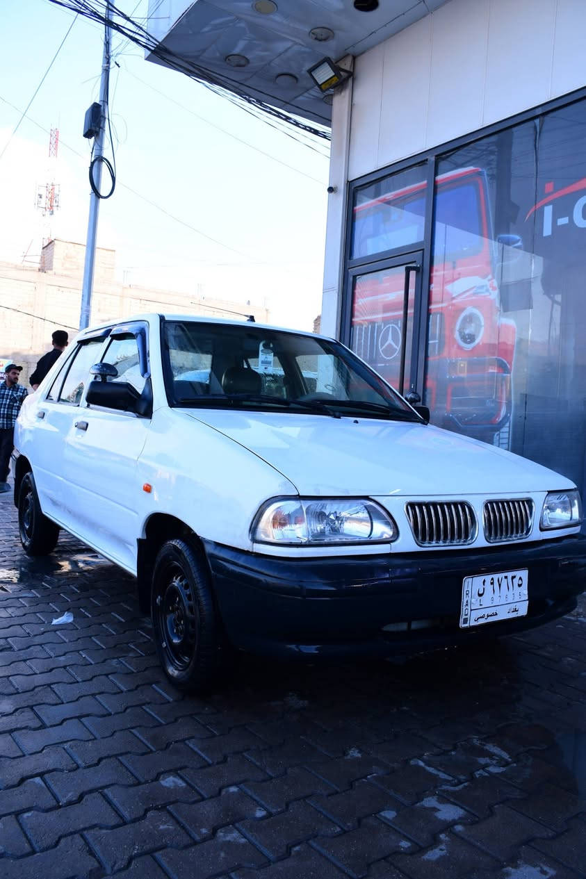 السلام عليكم سايبا صبا خصوصي للبيع
بإسمي  شرط تحويل  رقم بغداد مكاني كربلاء 
مديل 21 مكفولة ما عدا بيها جاملغ مرجع بارد وشوية تكحيلات البقية مكفول 
...كير ومحرك جدد مكفولات +ABS 
 ارضية مغلفة جلد سهلة التنظيف 
ارضية كشنات مغلفة نايلون+ تنتة مغلفة
سنتر لوك ريموت 
تبريد شغال 
 شاشة + كاميرا بك
تخم تايرات جدد 
ماشية 98 الف قابل للزيادة السعر 65 وبيها مجال قليل 
سيارة مالت جناي ما مشتغلة تكسي استخدام شخصي ***********
