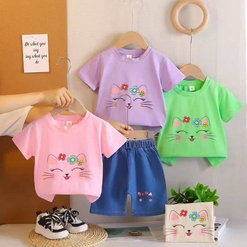 قاط اوربي بيبي 
بدي قطن  
شورت كابوي 
صناعة صيني 
يلبس اعمار 
من 1 سنة 
الى 3 سنة 
سعر الدرزن 
36 الف 
جملة القطعة 
3000
توصيل 6 الف


**إذا كنت صاحب هذا الإعلان وتريد حذفه لأي سبب، رجاءا أرسل رسالة إلى الدعم الفني**