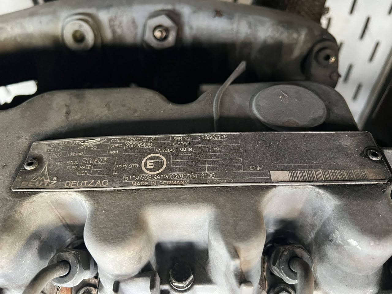 مؤليده دؤيس( DEUTZ )✅️4 سلندر✅️سوبه ر ، زه يتي ✅️ 60 KVA ✅️ كاتم أبيض سبي 
☎️کورك فايبر واتس اب ***********☎️
☎️اسیاسیل:Asiacell:***********
(ڤالڤو🇸🇪 بیرکنز🇬🇧 کمینز🇺🇲 دوسان🇰🇷 افیکو🇮🇹 دویس🇩🇪 مرسیدز🇩🇪 کاتلبیلر🇺🇲)
