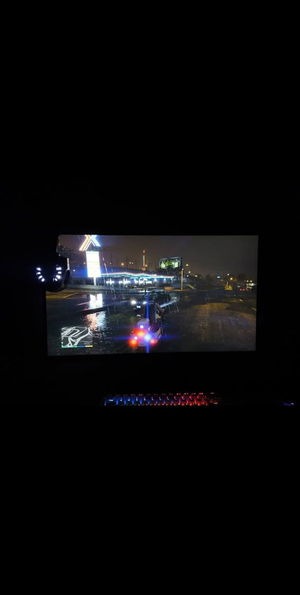 شاشة 2k 120fps سعرها 170
HDMI2.1
Ips 
0.5سرعت الاستجابة
مستخدمة فترة قليلة جداً 
نظافة اخو الجديد 
متوفر توصيل و شرط الفحص بعد استلام


**إذا كنت صاحب هذا الإعلان وتريد حذفه لأي سبب، رجاءا أرسل رسالة إلى الدعم الفني**