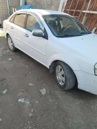 سياره او بتره للبيع موديل ٢٠١١ رقم بغداد استفسار ٠٧٨٠٥٩٠٢٩٨١