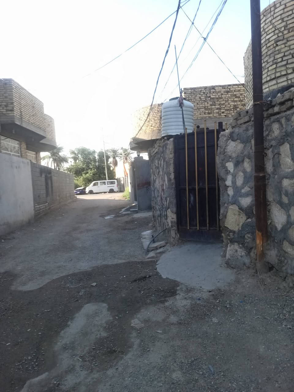 دار للبيع مساحه 160خلف علي  يتكون من غرفتين وصاله ومطبخ وستقبال  8 وجيته طابو زراعي سند 25خلف حسينيه عمران بن علي السعر50قفل بناء حجر يباع سعر قطعه بناء جديد موقديم الجمجمه الشماليه موقع مميز قريب علئ الشارع قريب على اثار بابل والمحكمه الجديده ***********
