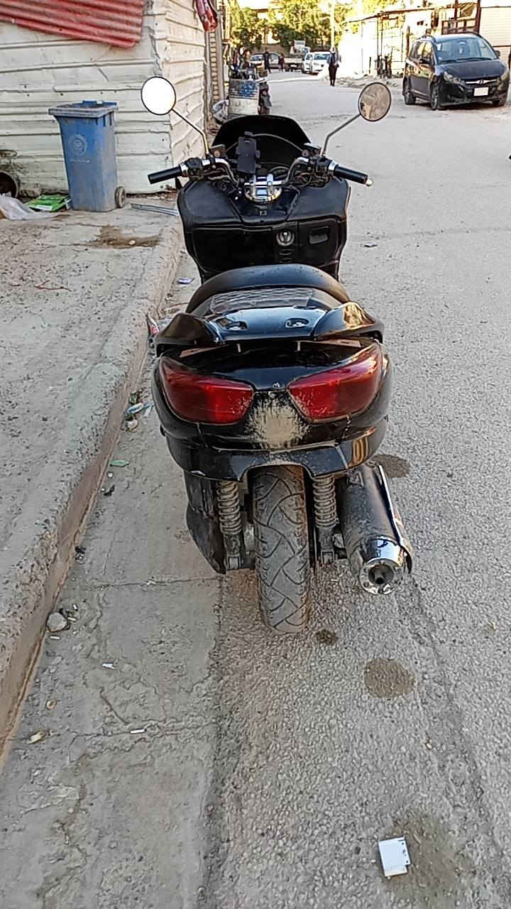 للبيع 08. عميه  نقصهه جاملغ خلفي + مجمع سلف  فقط ادامه لمنضومه البانزين مكان بياع الشرطه الرابعه  سعره 600 قفل *********** واتساب فقط  تحياتي للجميع
