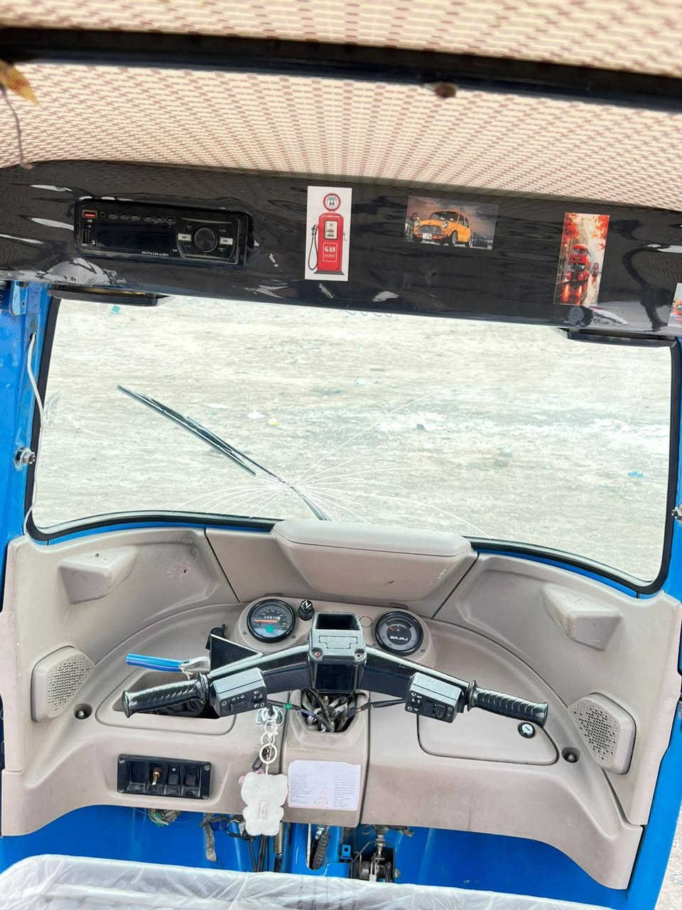 السلام عليكم تكتك للبيع موديل ٢١ مكينه ما مفتوحه
سعر 7800 بصره 
***********
