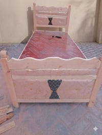 جرابي دوشمه وفلونكه نفر واحد درجة اولى  الطول 190 عرض 85  ارتفاع 40 تو...
