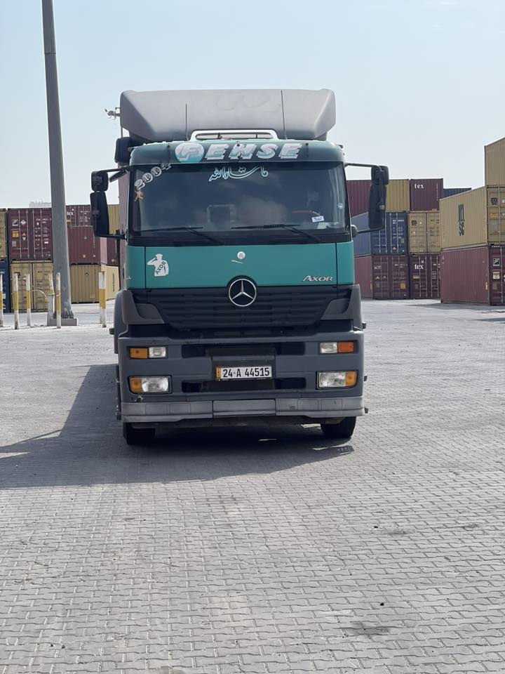 السلام عليكم اكسور ٢٠٠٤ سنويه جديده رقم دهوك كير عادي مكينه بيها نفخ قليل مربوطه فلات عربانه حيل نظيفه والسياره نظيفه من جوه الشغل مصرف عليها ماعايزها بس ستر الله السياره ١٨٥ للتواصل *********** السياره موجوده بل موصل
