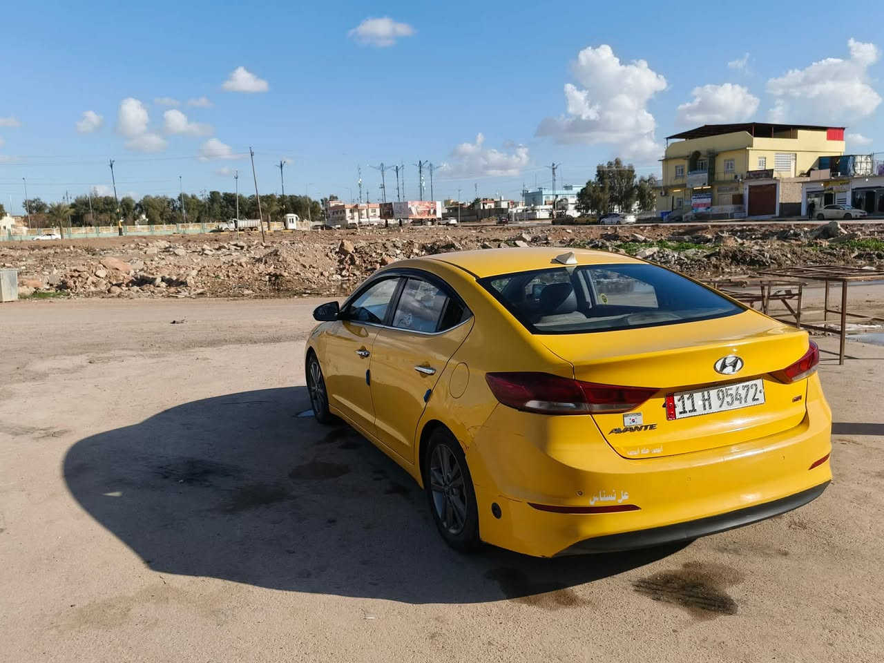 السلام عليكم 
لبيع الافنتي 2016
رقم بغداد 
فوال موصفات 
التحويل بل موصل شراط ***********
***********
