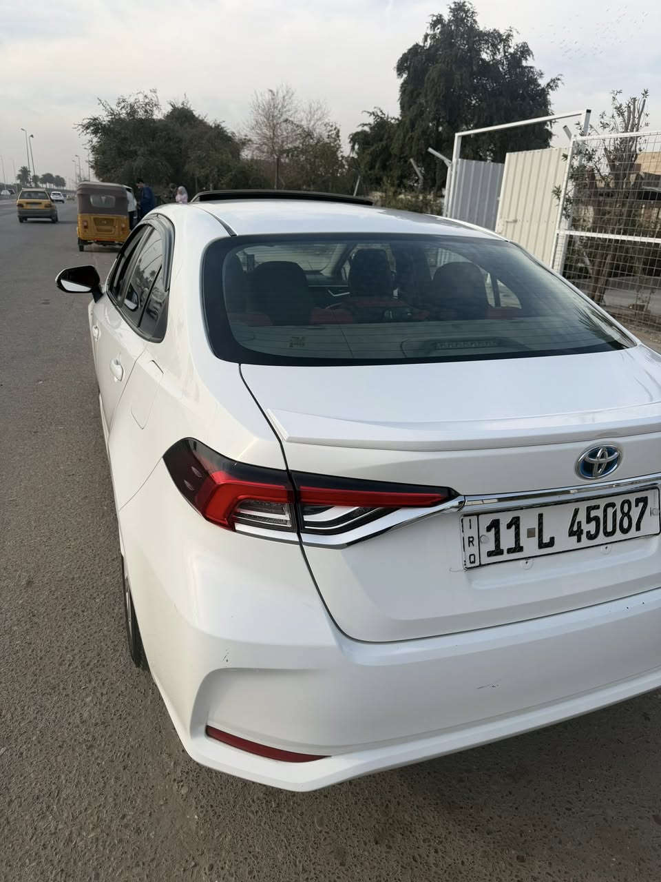 كورلا 2024 هايبرد شكل الخليجي للبيع
مكفولة كفالة عامة صبغ وتبديل وبارد 

فول مواصفات 1/1
 ماشية 67 الف 

داخل احمر اصلي

السعر 143 وبيها مجال قليل

مكان السيارة بغداد العرصات 

للاستفسار
***********
***********
