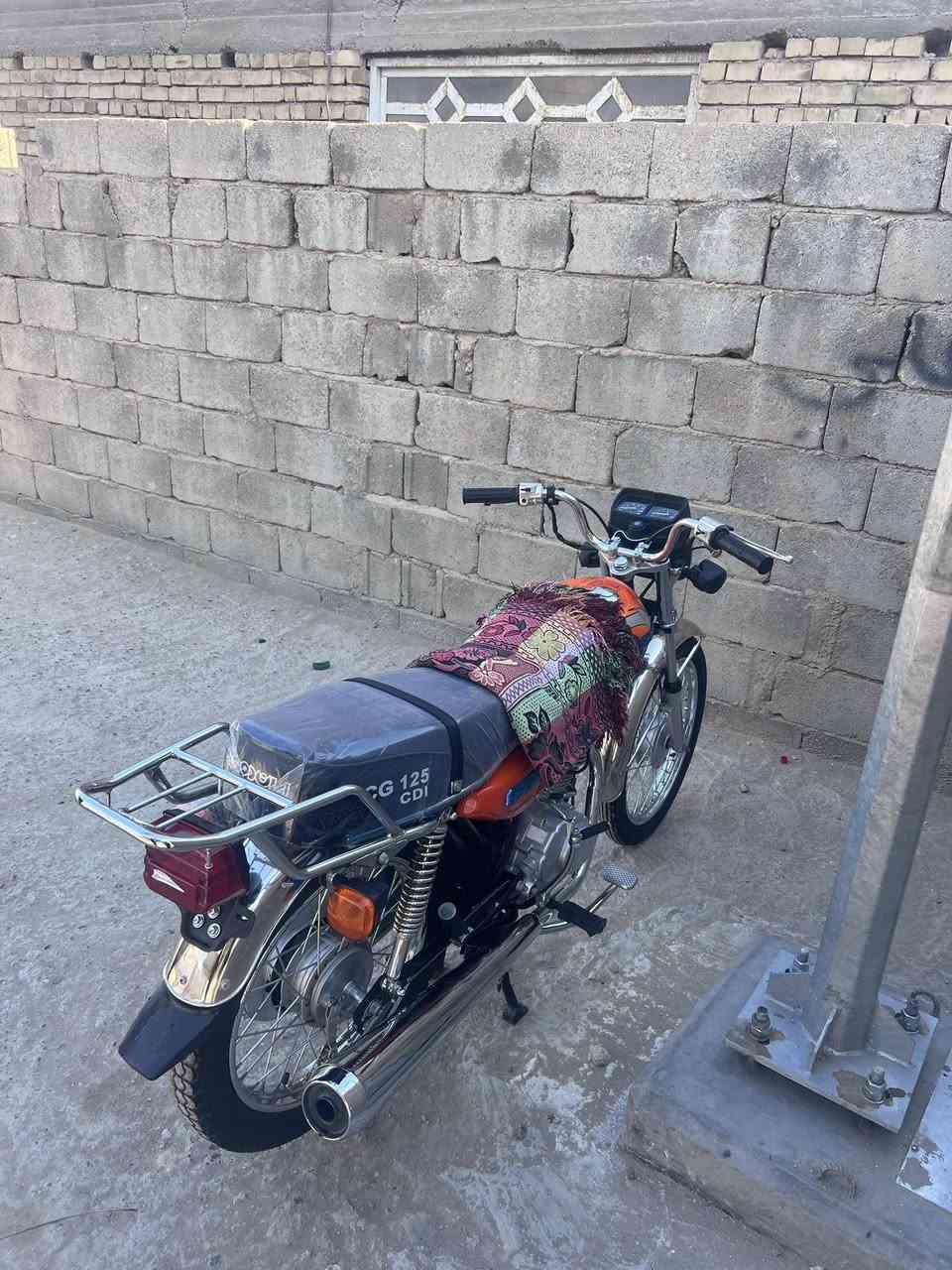 السلام عليكم 
4 كير موديل 25 
كفاله عامه 
مكاني مسيب 
600 وبيهه مجال 
***********
