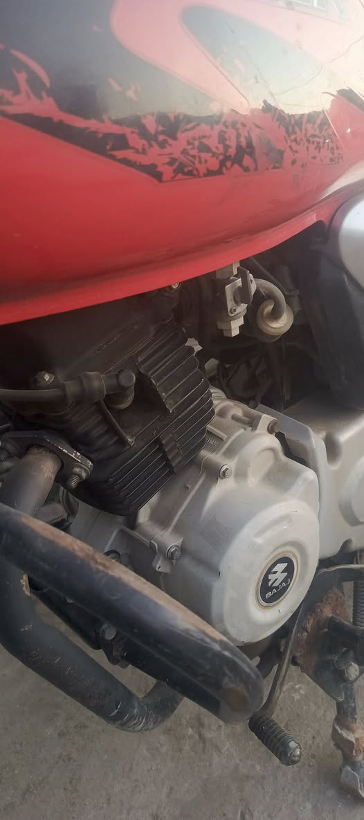 السلام عليكم بوكسر موديل 23رقم وسنويه
مكان بغداد البلديات سعر 2مليون وبيه مجال انتصال*********** وبل عافيه ع ياخذه♥️🫰
