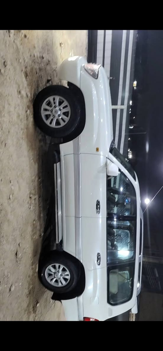 لندكروز فكسار فول موصفات وحد علا صبغ لجماليه فقط  مكفوله من الضربه ولكص ولكلبه وضربه  اسياره موصفات معروفه كشنات جلد كهربا فتحه شاشه كمره خلفيه تبريد تدفا فيكسار فول موصفات  محرك ٨رقم كربلاء  سنويه لغاية ٢٨ اسياره جهزه مال جناي  سعر ١٥٥ مروس حسب القناعه استفسار وتساب *********** مكاني الناصرية مركز 🚉 بغداد, العراق
