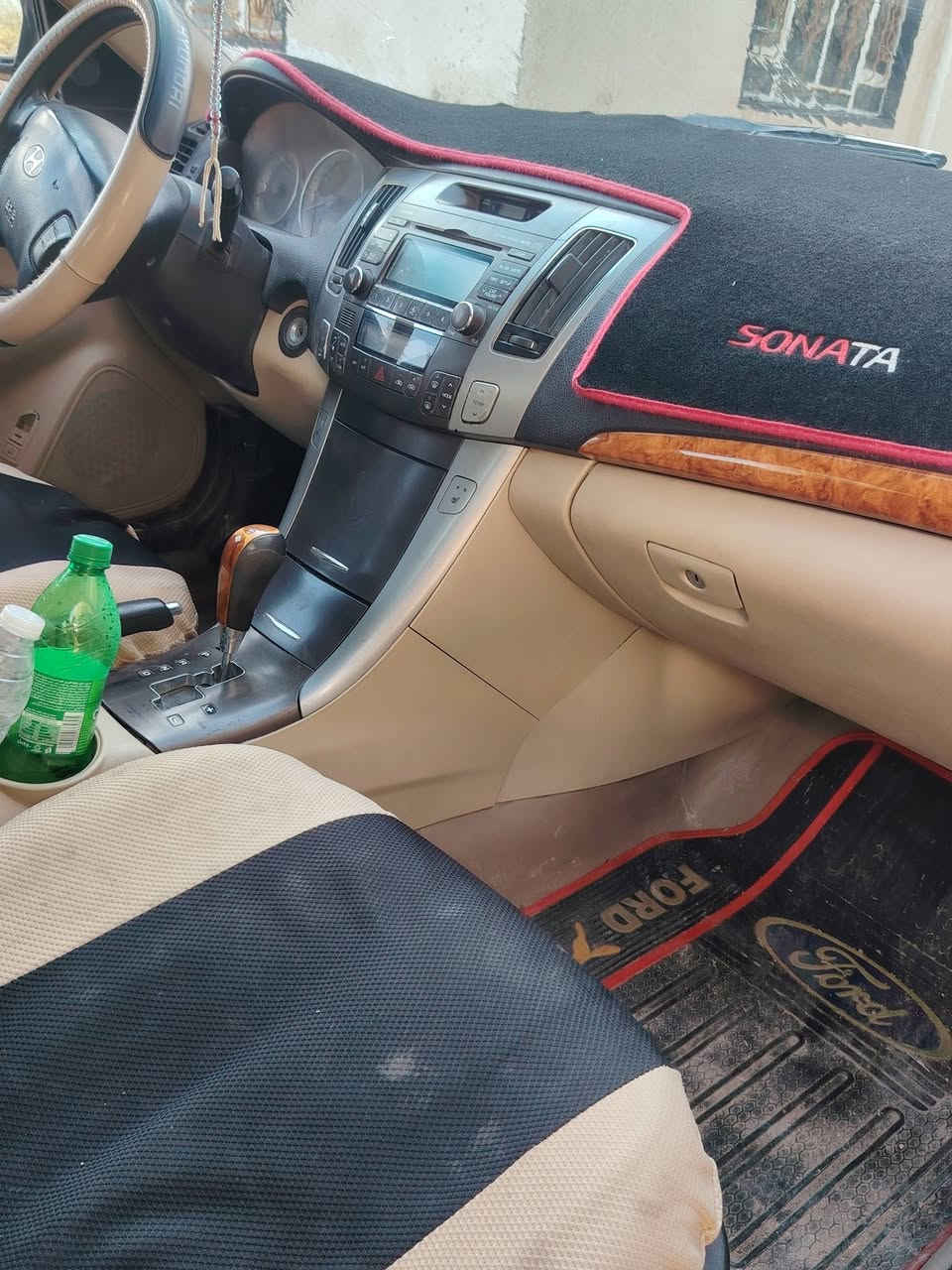 السلام عليكم
سوناتا موديل 2010  وارد أمريكي بيها بابين على بارد

سنويه مجدده ل 2029 رقم بغداد  سياره تخم تاير جديد باتري جديد راديتر جديد مناقصها شي للاستفسار الاتصال على الرقم *********** العنوان بغداد
