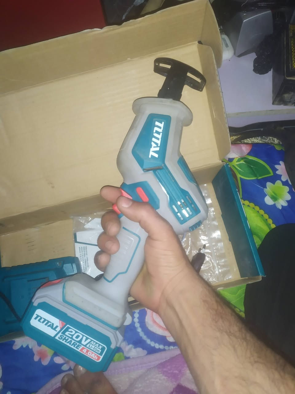 السلام عليكم منشار ترددي شحن اصلي من ماركة توتال العالمية بطاريه 4امبير20فولت ليثيوم 10خلايا مع شاحن سريع جديد غير مستعمل سعر 100بي مجال للطيبين علق ب( تم) اني اراسلك


**إذا كنت صاحب هذا الإعلان وتريد حذفه لأي سبب، رجاءا أرسل رسالة إلى الدعم الفني**