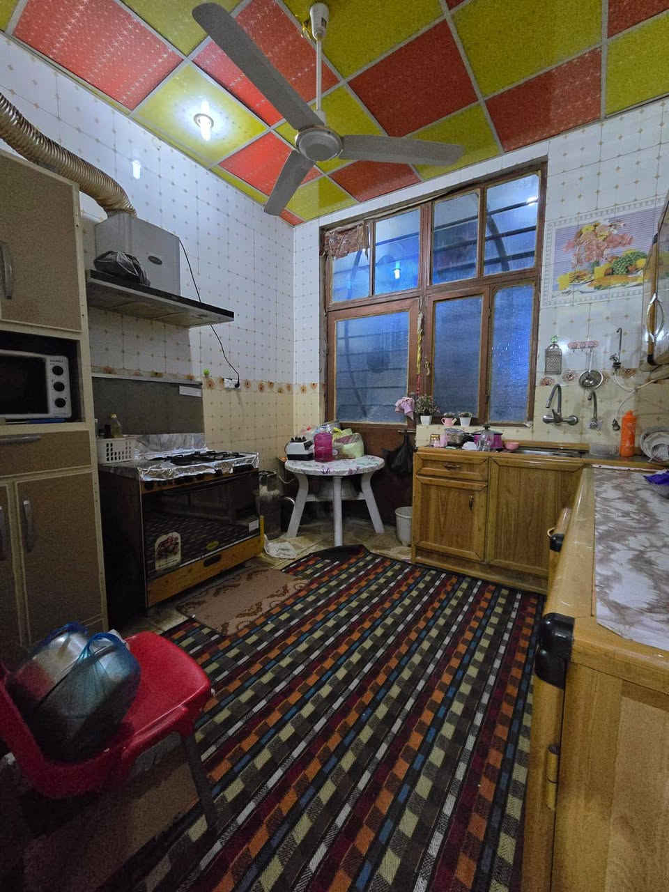 بيت للبيع مساحة 100م  غرفتين نوم وملحقاته في كربلاء الحر شارع البلديه القديمة قريب للشارع التجاري العام موقع جدا مميز كافه الخدمات متوفره طابو زراعي سند 25 بناء طابوك وصب مسلح طابقين السعر 95 للاستفسار🌲 ***********🌲***********
