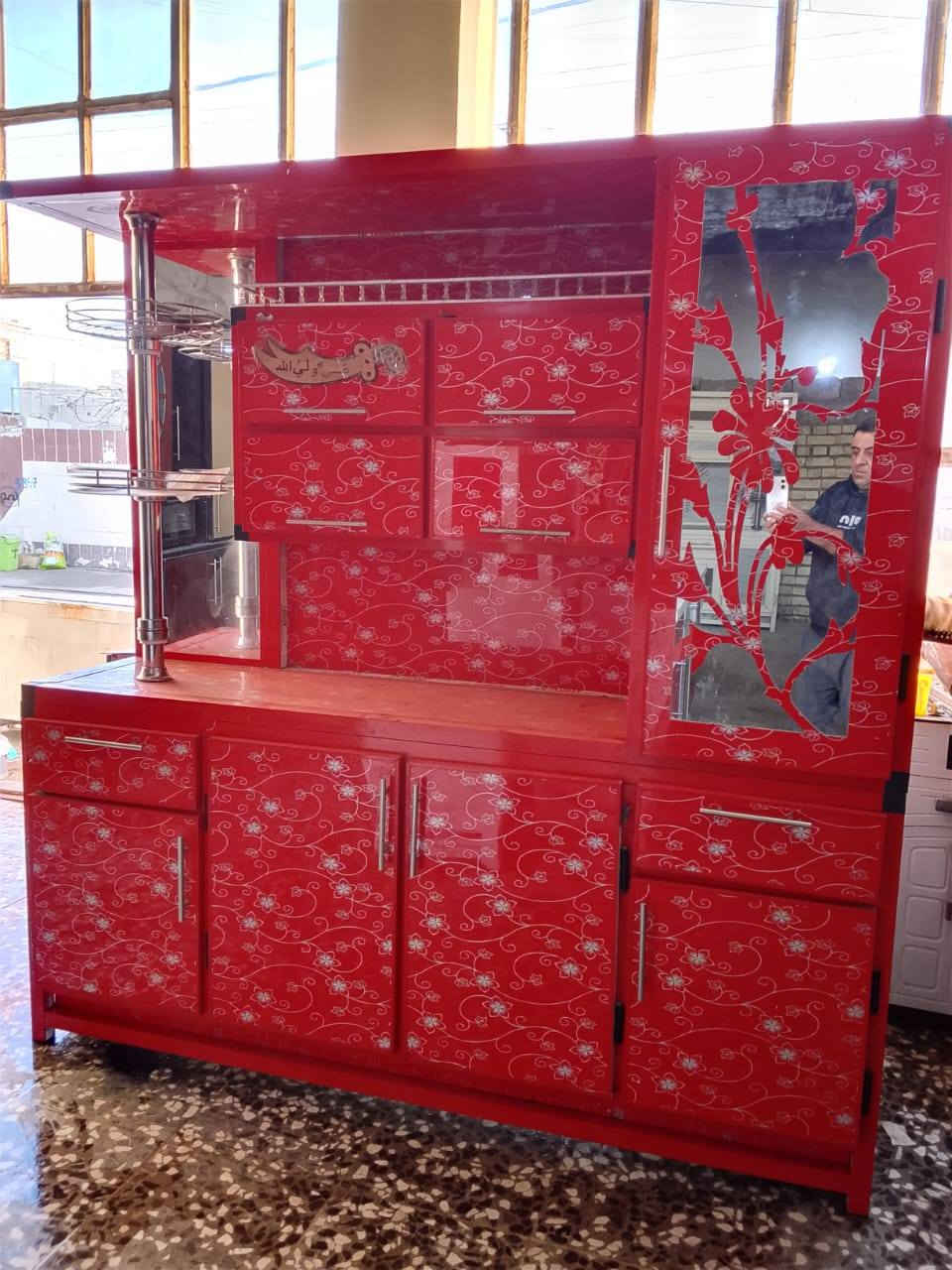 كاونترات للبيع المكان بغداد ***********بي واتساب
