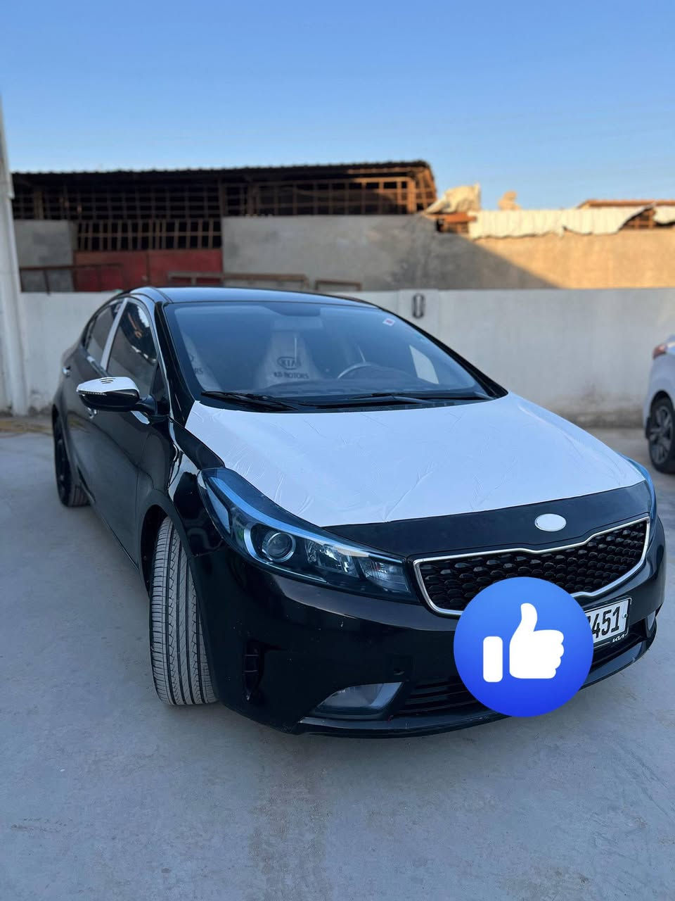 سلام عليكم سيراتو للبيع خليجي موديل 2017 مكينه وكير حداديه تبريد ثلج مداور مباشر مكينه 1600دوش  كفاله لا تبديل ولا صبغ السعر 128وبيه مجال السفسار ***********
