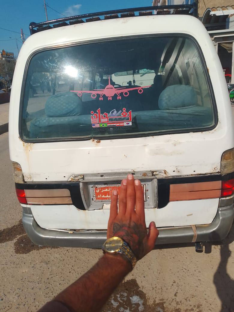 اسلام عليكم سياره بورسلاين للبيع 2006تريد راعي واذا تريد ابيعه بدون راعي. سعر 20وبيه مجال مكان بصره شط العرب جزيره ***********واتس ما متواجد فيس
