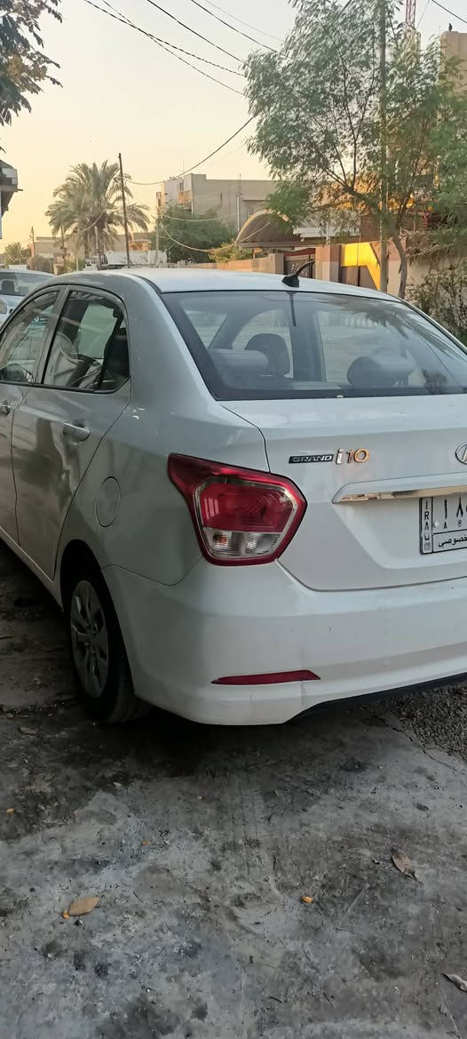 السلام عليكم
للبيع هونداي أي 10.
  موديل 16 
بيه صبغ جاملغ امامي 
بدون اي نقص كير مكينة حداديه مكفولات
 مكاني ديوانيه 
***********
