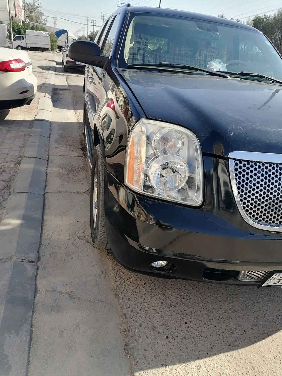 سلام عليكم من رخصت الادمن المحترم سياره يوكن دنلي فول قول 2008 داخل جلد خليجي صبغ بيهه قطعتين فقط مكان السياره بصره السعر 83 وبيهه مجال تليفون *********** متواجد وات ساب واتصال
