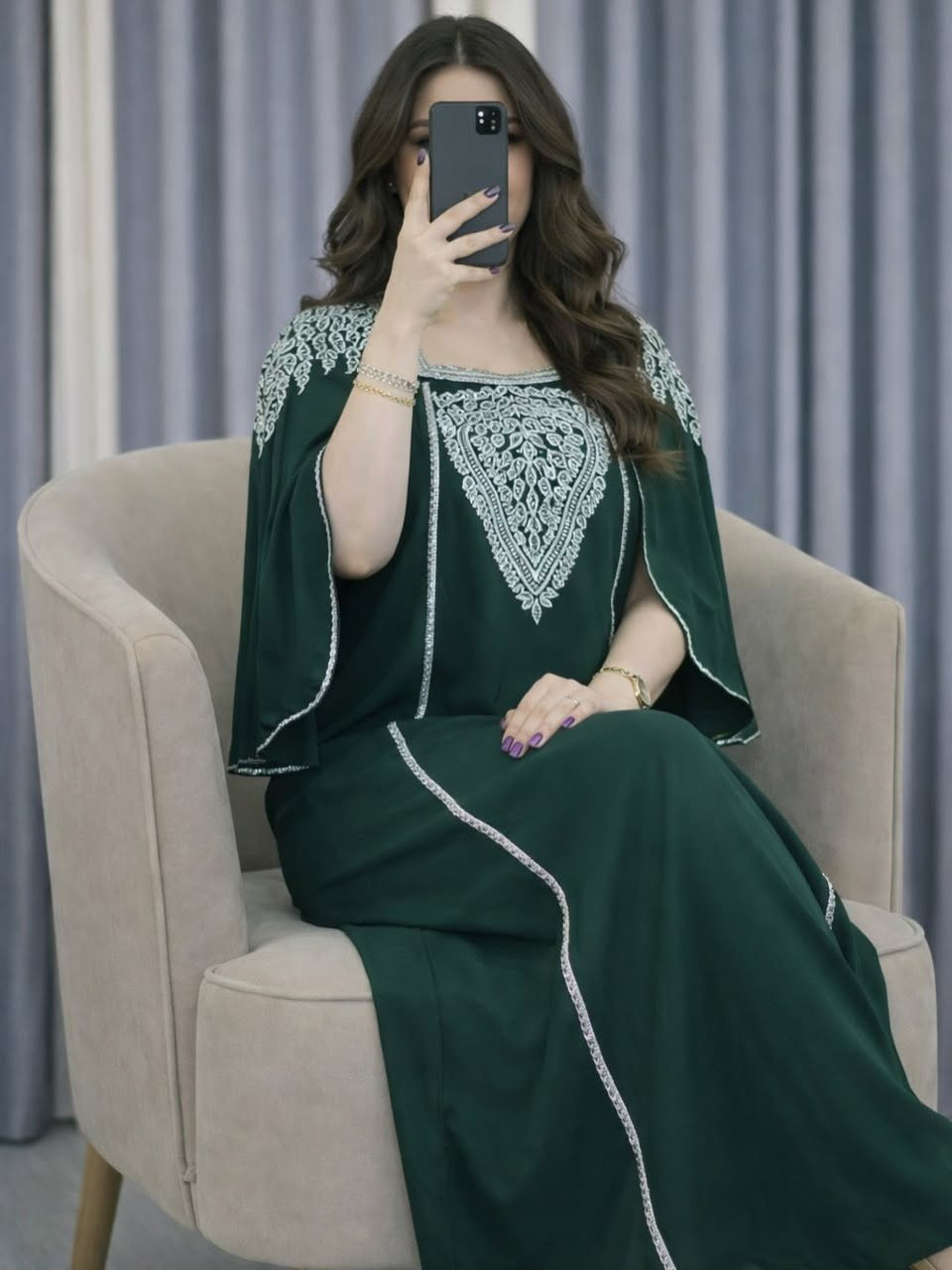 اخر ماتبقى قياس لارج ونختم جمال هالموديلات ...🦋🫶🏻


**إذا كنت صاحب هذا الإعلان وتريد حذفه لأي سبب، رجاءا أرسل رسالة إلى الدعم الفني**