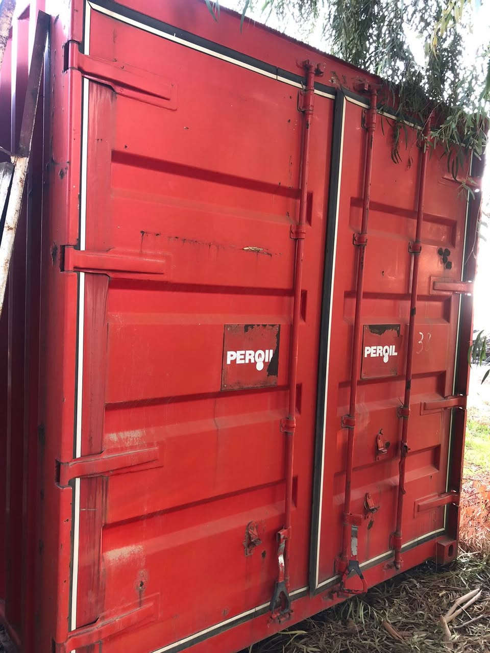 بانزينخانه بو فروشتن جاهزة ***********
