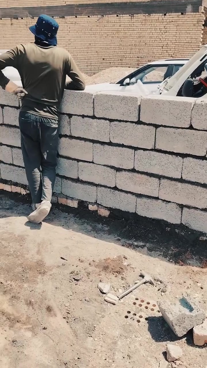 خلفه بناء
–نشتغل بلوک ـ فرمستون– شغل تسليم مهندس  – أسعار مناسبة – الشغل كرخ 

***********

***********
