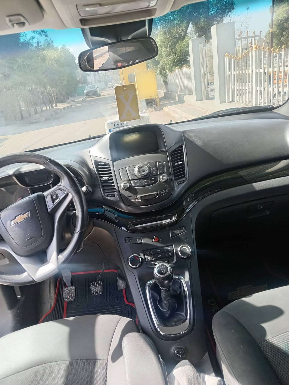 شوفرليت أورلاندو 2013 مابيه اي حادث اوصبغ بلاد من الدعاميه لدعاميه تكحيل فقط باب الصدر فقط سياره جديده ماشيه 62 الف فقط *********** وتحويل من باجر شرط التحويل 7راكب
