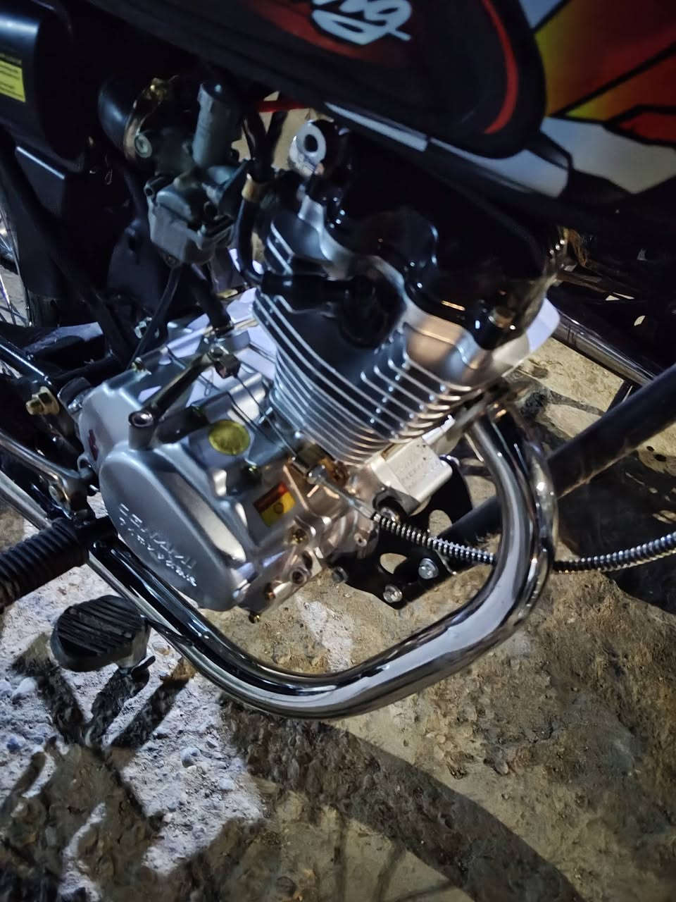 دراجه البيع سيجي ام الحربه كفاله عامه عده البراقي مال دبلات لوره بدلتهن بدون وراق  صاله 5تيام من تعمرت سعر خاص *********** هل 650طلع كبل
