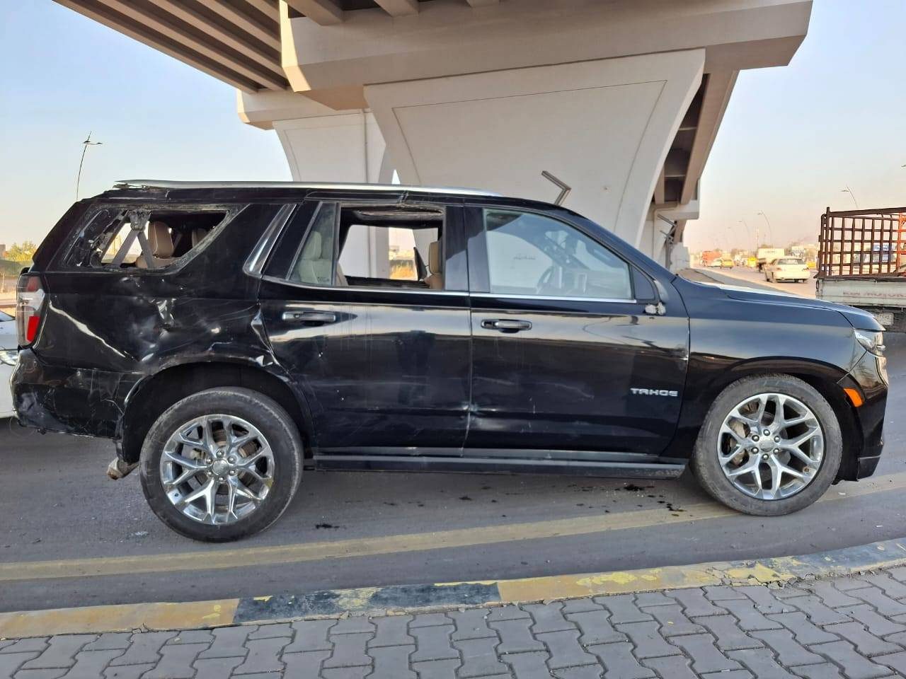 السلام عليكم للبيع تاهو ٢٠٢٢برايمر خليجي وكالة المنصور  بغداد تحويل مباشر فول مواصفات اعلئ فئه للبيع على حادثها الحالي مكلوبه السيارة شغاله وتمشي للاتصال *********** مكانها بغداد
