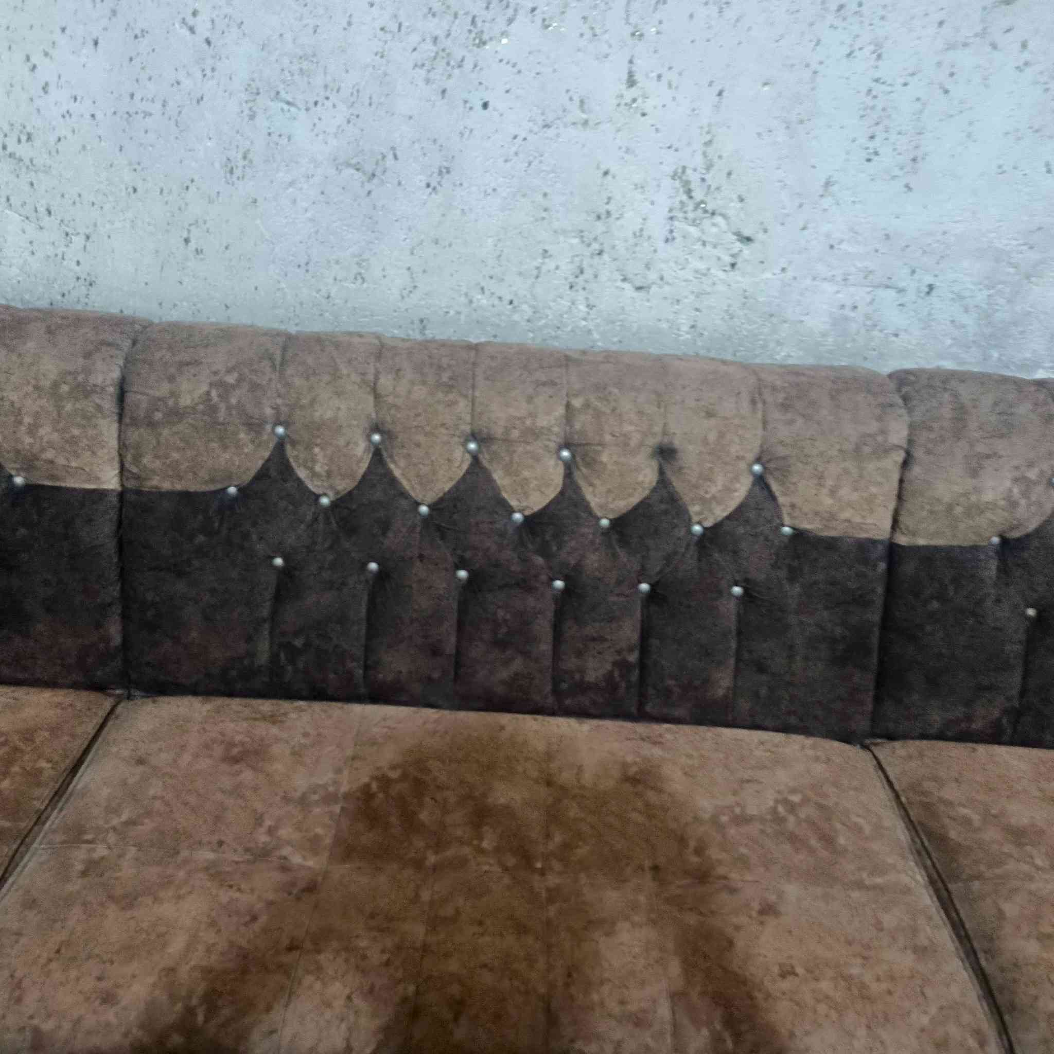 تخم قنفات للبيع في بغداد الحسينية الراشدية التخم يتكون من 6 قنفات تفصال تركي 100% 
السعر 350 ألف 
للشراء الاتصال على هذا الرقم👇
***********، وبي واتساب
