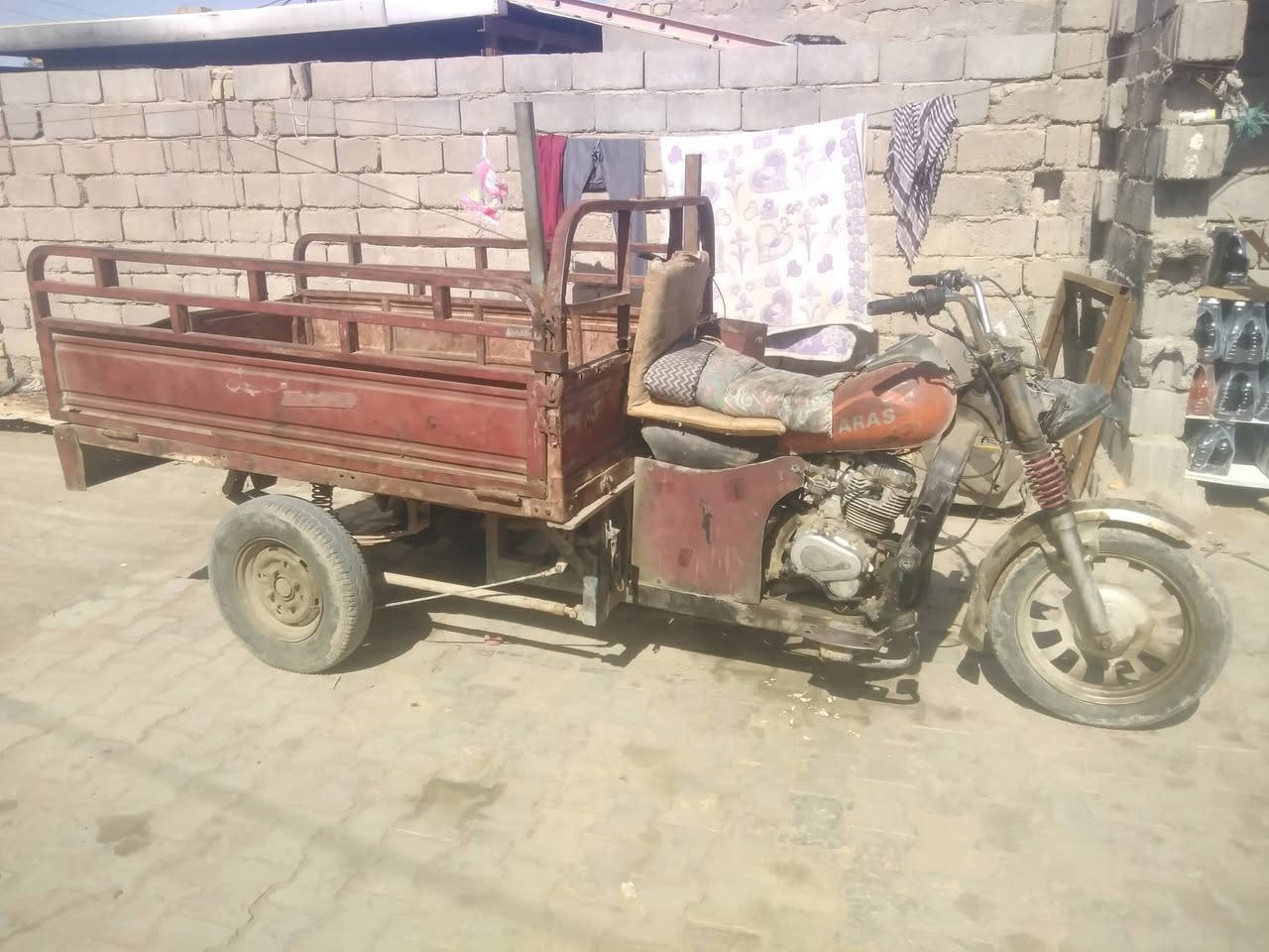 السلام عليكم ستوته للبيع دوات محرك مفتوح مر وحده ستوته حلوه مال شغل سعره 500 وبيه مجال بكاني بصره ابو الخصيب طريق محولة الزهير ***********
