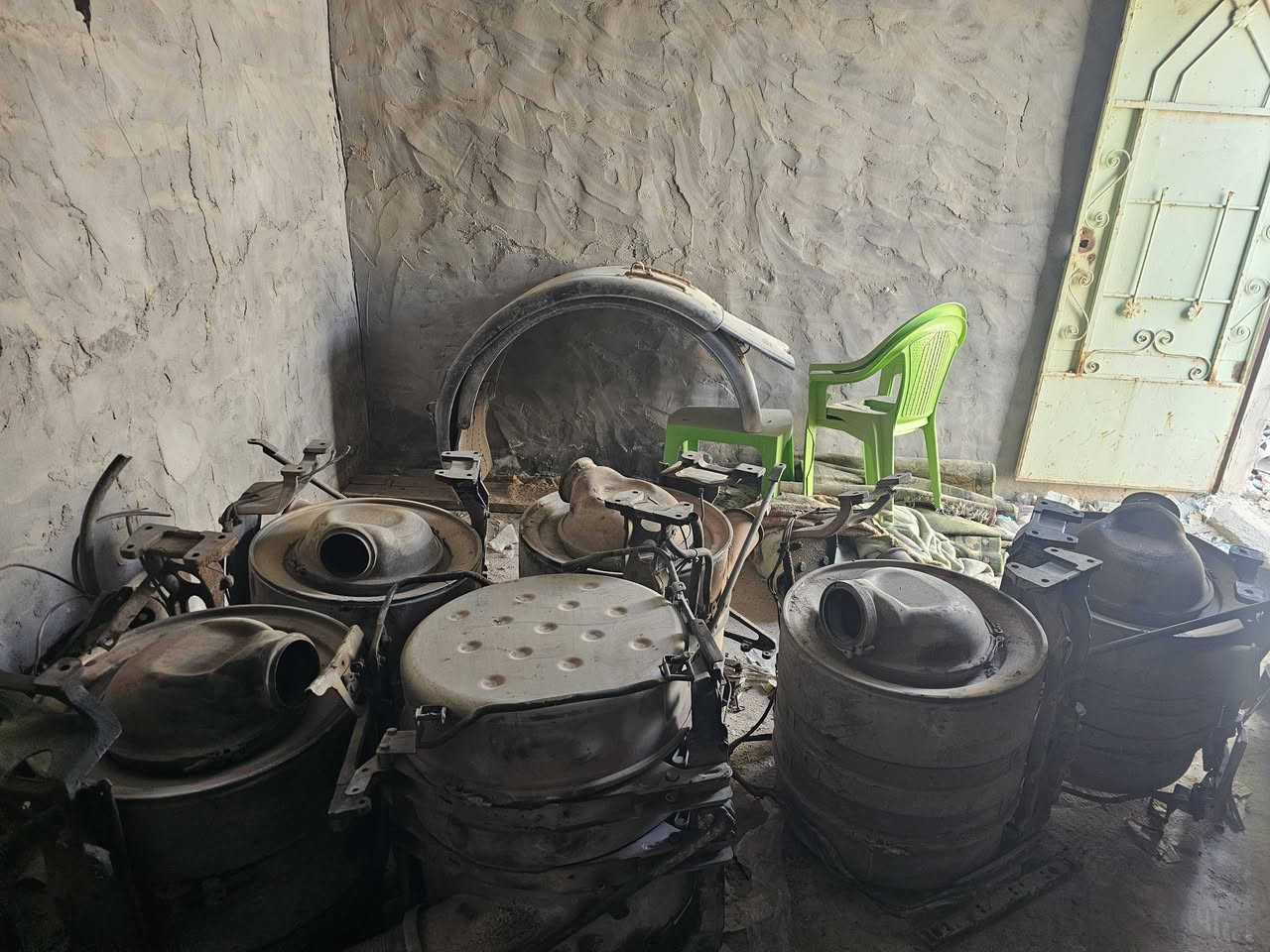 صالنصا كزوز اسكانيا للبيع سعر اتصل عل رقمها انا مكلف بالنشر ***********
