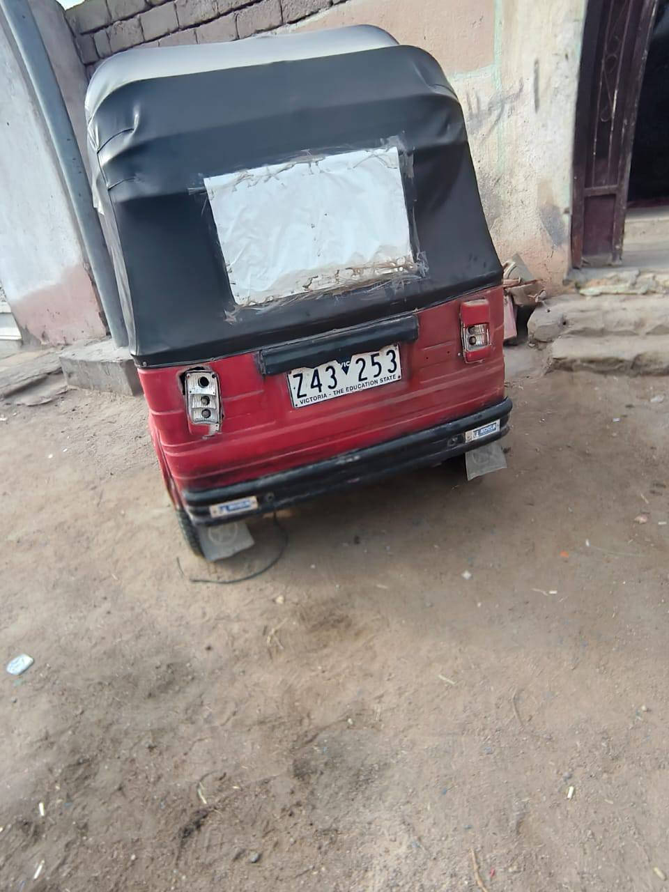 اخوان تكتك باكستاني . أوراق كامله
موديل 2019 السعر مليون 250  واتساب ***********
