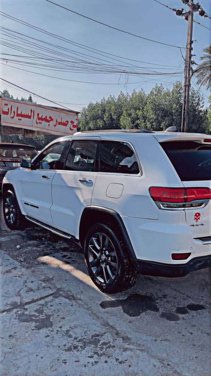 السلام عليكم ورحمة الله وبركاته 

    ——للبيع——

جيب كراند شيروكي - jeep Grand Cherokee

وراد امريكي    -    بدون حادث

الموديل      2019

حجم المكينه   -    V6/3600

اللون     -    ابيض

المسافه المقطوعه   -    126.000mi

حاله السياره    -    بدون حادث

المواصفات 
- بصمه تشغيل
- بصمه أبواب 
- تشغيل عن بعد
- رادار جانبي 
- تنبيه قبل الاصطدام
- كشنات جلد
- شاشه ديجتال
- ستيرن كهربائي 
- اشاره بالمرايه
- حساس خلفي 
- شاشه كبيره تدعم نظام الأبل كار بلي ونظام الاندرويد
- دبل اكسل 
- اوتو ستوب 
- وضعيات قياده
- كشنات تدفئه امامية 
- كشن السايق خزن ميموري
- كشنات اماميه تبريد 
- ستيرن تدفئه
- صندوق كهربائي 
- كرسي السايق و الراكب بحركة كهربائية 
- تحكم ستيرن جهتين 
- تحديد سرعه
- مانع انزلاق
- كامره خلفيه دواره
باقي المواصفات معروفه

رقم السيارة        ——       اربيل
موقع السيارة      ——       سليمانية 

السعر 270 ورقه

للأستفسار    ——     ***********
