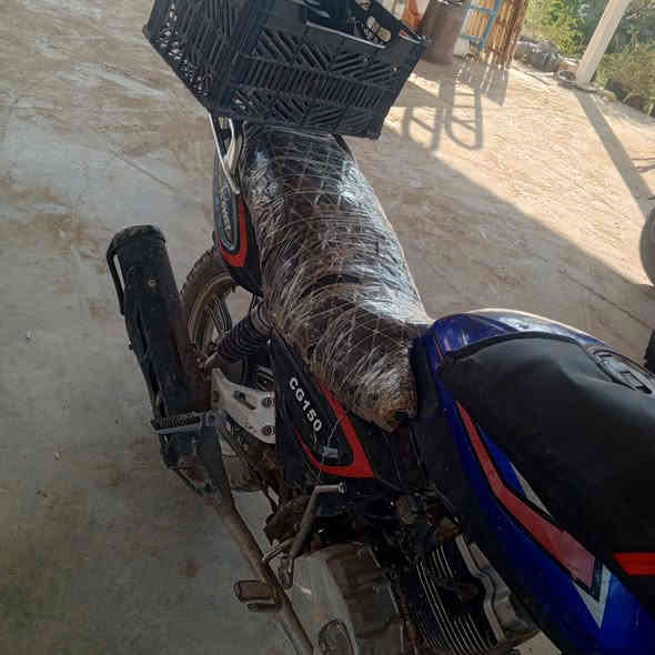 باندا نظيفه للبيع محرك خير من الله. نكره سلف شغال كلشي بيها الشراي تعال خاص ***********
