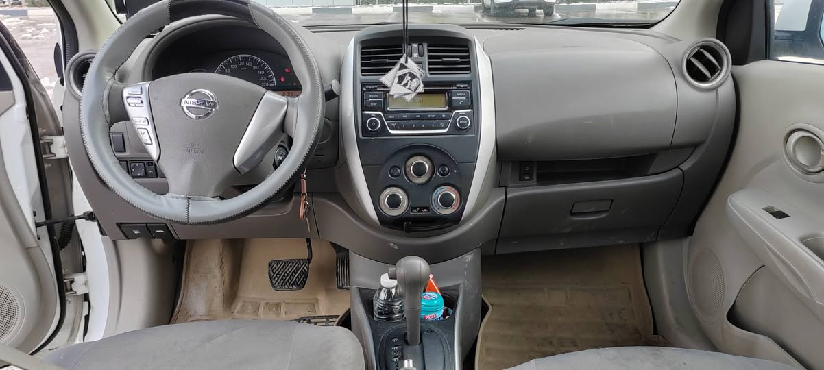 سلام علیکم
نیسان سنی مۆدێلی 2020 فولی خلیجی. ***********
چوار ویل کەپ سوکان ڤۆلیۆم. دەسک نیکڵ. بلۆتۆز.اوکس.یوایس بی. چوار جام کارەبا. سەیارەیەکی پاک و جوان. بێ تەقەو ڕەقە. سەیارەکە تەرزەی دوبەیە. مەکینە گێڕ تەحویل بەشەرت. 
نرخی 109 وەرەقەو مەجالێکی برایانە. 
*********** السليمانية, العراق
