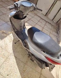 دراجه بريز  صالي شهر من نزلته رمبه  محتاج وريد ابيعه مكينه ناعمه وكفرا...