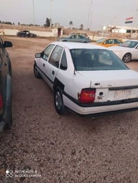 مجموعة سيارات • رمادي ٥كيلو • تاكسي ٢٠٠١