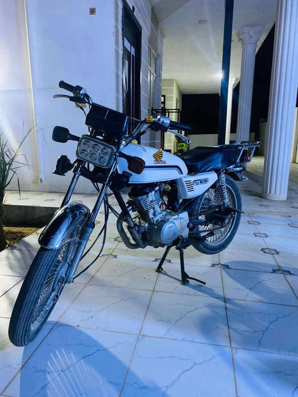 اربع كير تايكر 2020 دراجه حلوه مكينه خرسه تخبل نقوصات بسيطه بدراجه  السعر 300 وبيها مجال بسيط للشراي بس بدون كسران اتصل ودلل ***********
