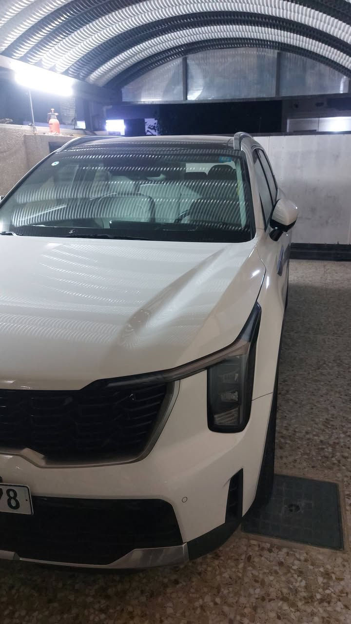 سورنتو2025 ضمان وكالة نيم بانوراما 6سلندر مكفوله ويل 20كشن جلد تدفئه وتبريد رقم اربيل بأسمي ماشيه6000كيلو مسويلهه شبكه حماية راديتر ارضيات 5d حته لل7 راكب السعر 33الف موبايل*********** العنوان بغداد
