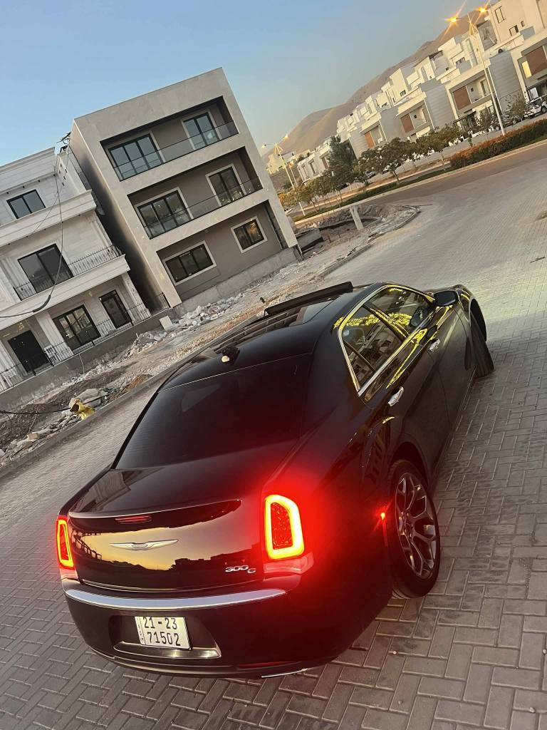 سڵاوهاوریان ئۆبامە لیزەر دووبەی مۆدیل 2016c فول ول بانۆراما کوشن گەرموو سارد هەموو شوینی وەک شەریکە ماوەتەوە بی بارجە گۆران بی دەعمی قورس تەنها سی بارجە بۆیاخی ئەوروبا بۆنیتەکەی جاملخیکی سنوق سەیارەکە گیروو مەکەکینەی بەشەرتی سەت فیتەر نەکراوەتەوە هەموو گیانی عیش دەکات سعری 88 مەحمەلەکی برایانە ز.م *********** تکایە باس جواب تیل ئەدەماوە السليمانية, العراق
