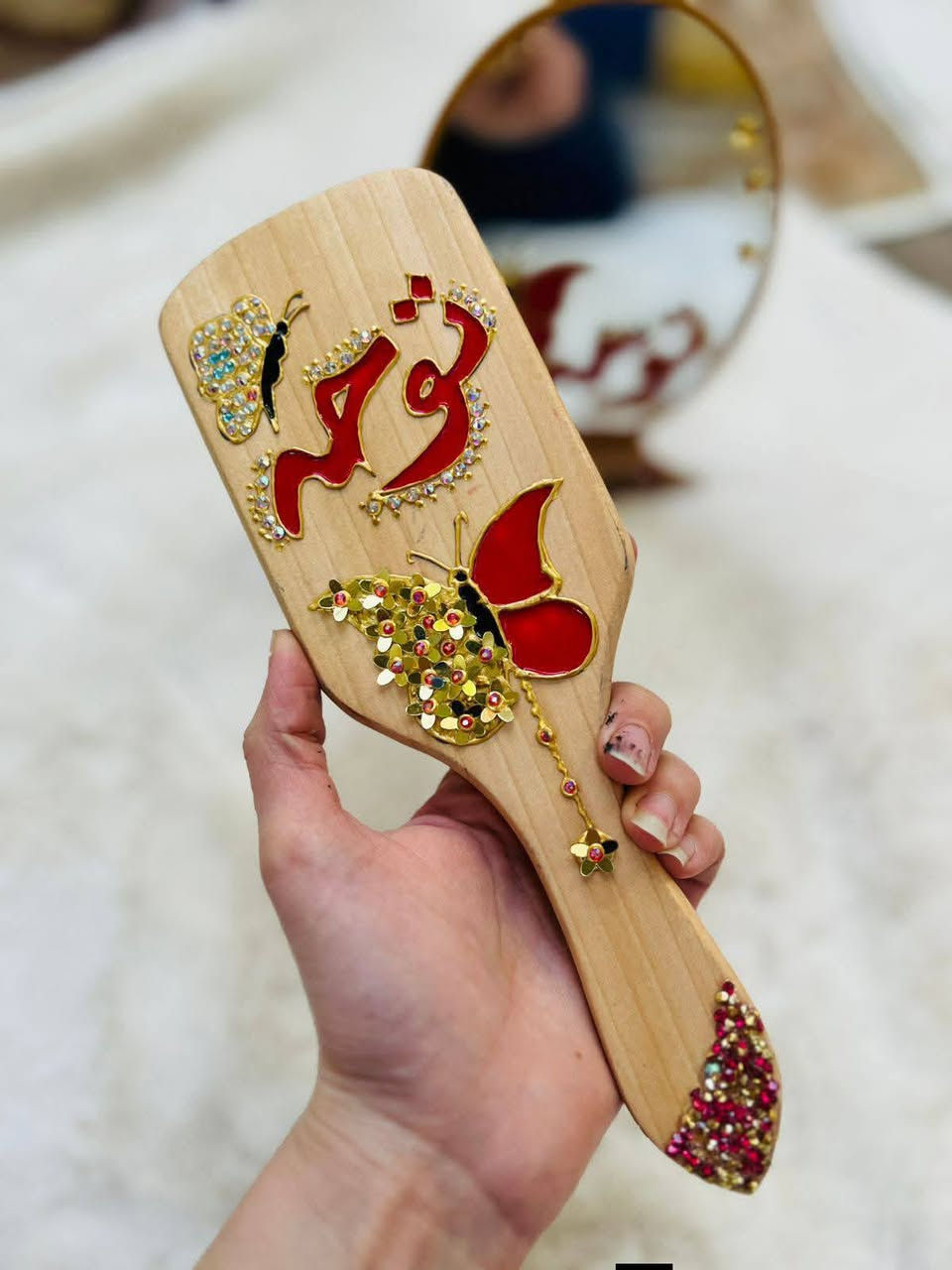 هدايا حلوه ومميزه للغالين علا قلبج ❤️🌹 تناسب جميع المناسبات والاعمار نقش اسماء  ورسمات حسب الطلب لزبون 🌹🌹 للحجز والاستفسار مراسله الصفحه 🏍️🏍️


**إذا كنت صاحب هذا الإعلان وتريد حذفه لأي سبب، رجاءا أرسل رسالة إلى الدعم الفني**