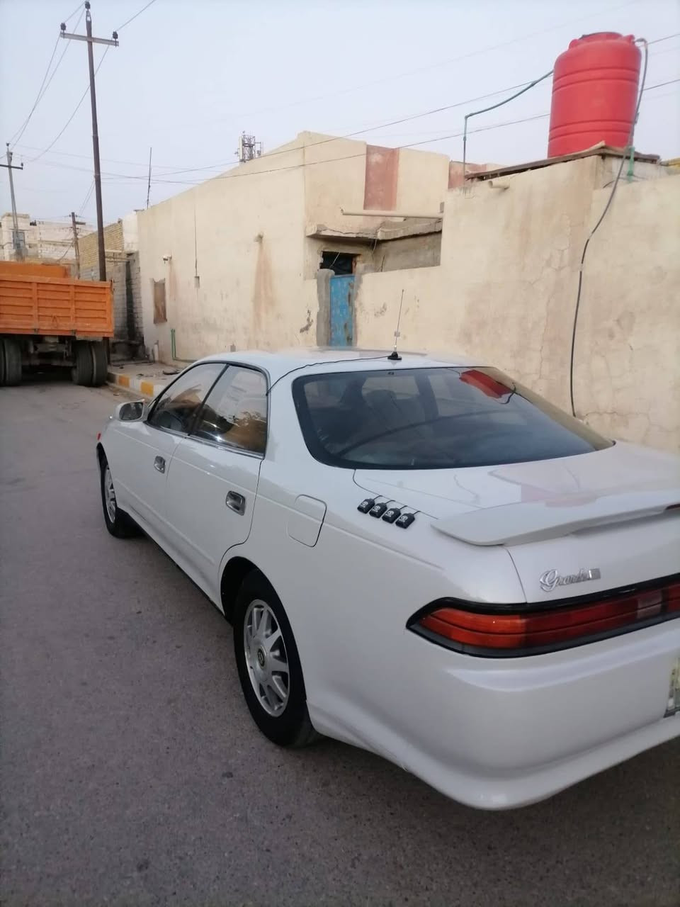 السلام عليكم مارك  موديل 93
كير ومحرك ونجي كفاله ضربه وكص ونقل جثه  
حداديه جديده شاشه دواخل صبقه جماليه رقم بابل مشروع وطني 
سنويه ل 27
السعر 61وبيهه مجال حق الجيه 
عنوان السياره الناصريه غراف 

رقم ***********
